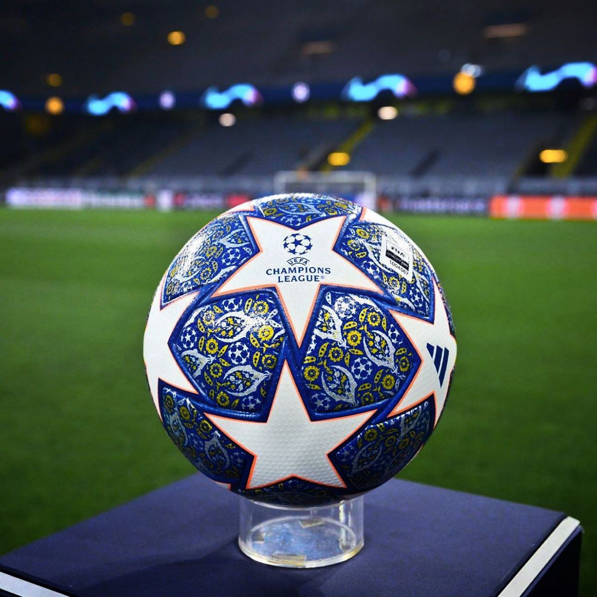 Bóng đá Champions League - Ảnh 2
